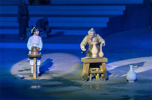 剧场重新启幕：国家大剧院回归复演，上海歌剧院宣布复工